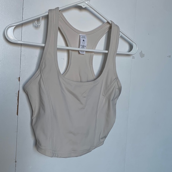 Vitality Roam Tank - Picture 1 of 3